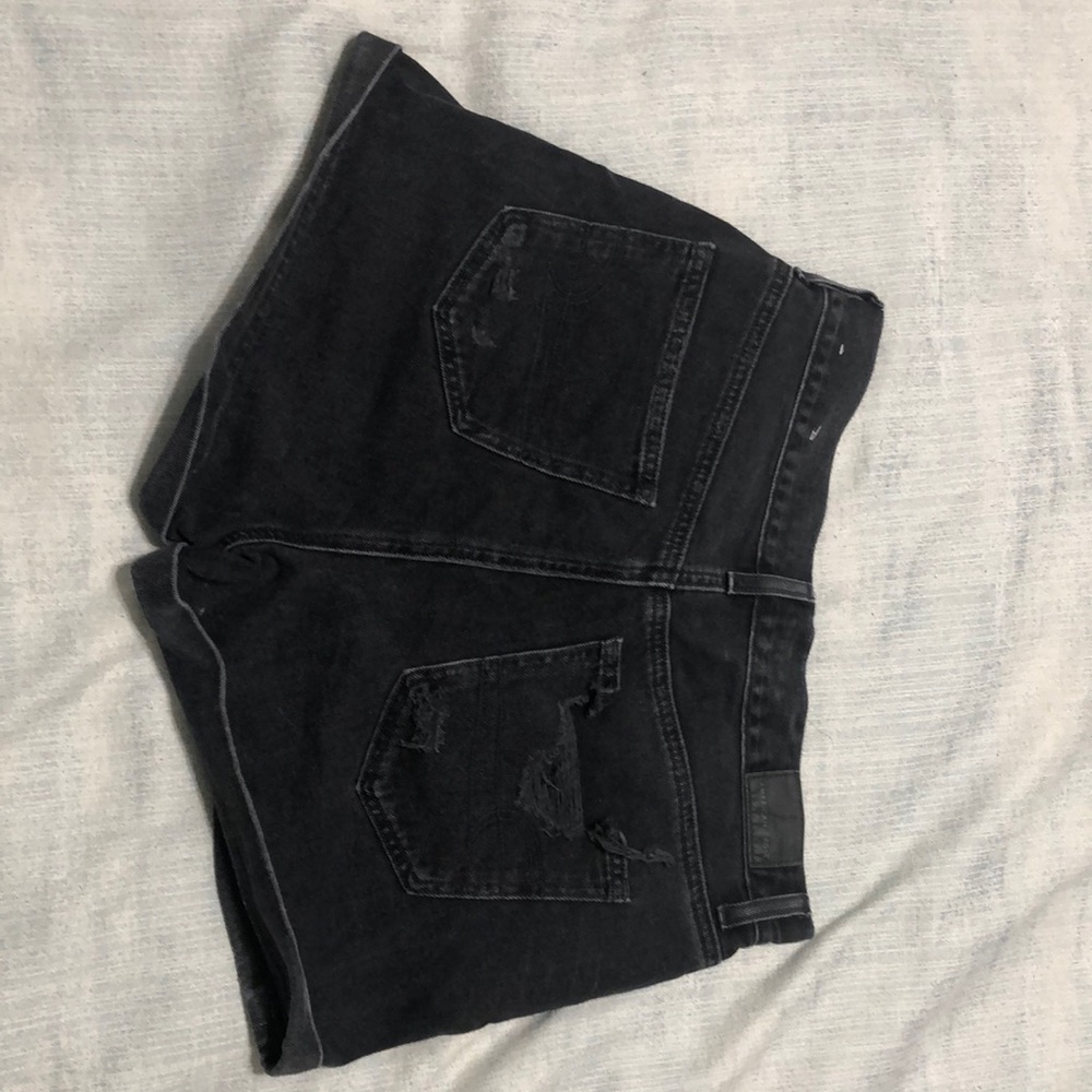 American Eagle Women’s Black Denim Shorts